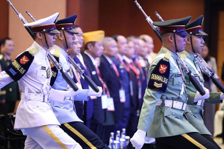 ឯកឧត្តមកិត្តិសង្គហបណ្ឌិត គន់ គីម អញ្ជើញដឹកនាំប្រតិភូចូលរួមពិធីបើកមហាសន្និបាតលើកទី២៤ VECONAC នៅទីក្រុងហ្សាកាតា - Image 17