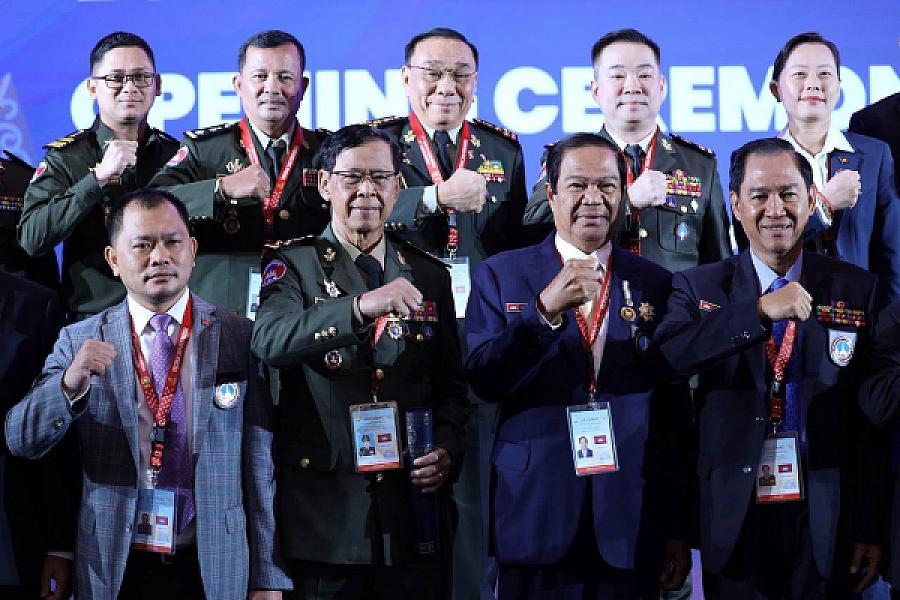 ឯកឧត្តមកិត្តិសង្គហបណ្ឌិត គន់ គីម អញ្ជើញដឹកនាំប្រតិភូចូលរួមពិធីបើកមហាសន្និបាតលើកទី២៤ VECONAC នៅទីក្រុងហ្សាកាតា - Image 20