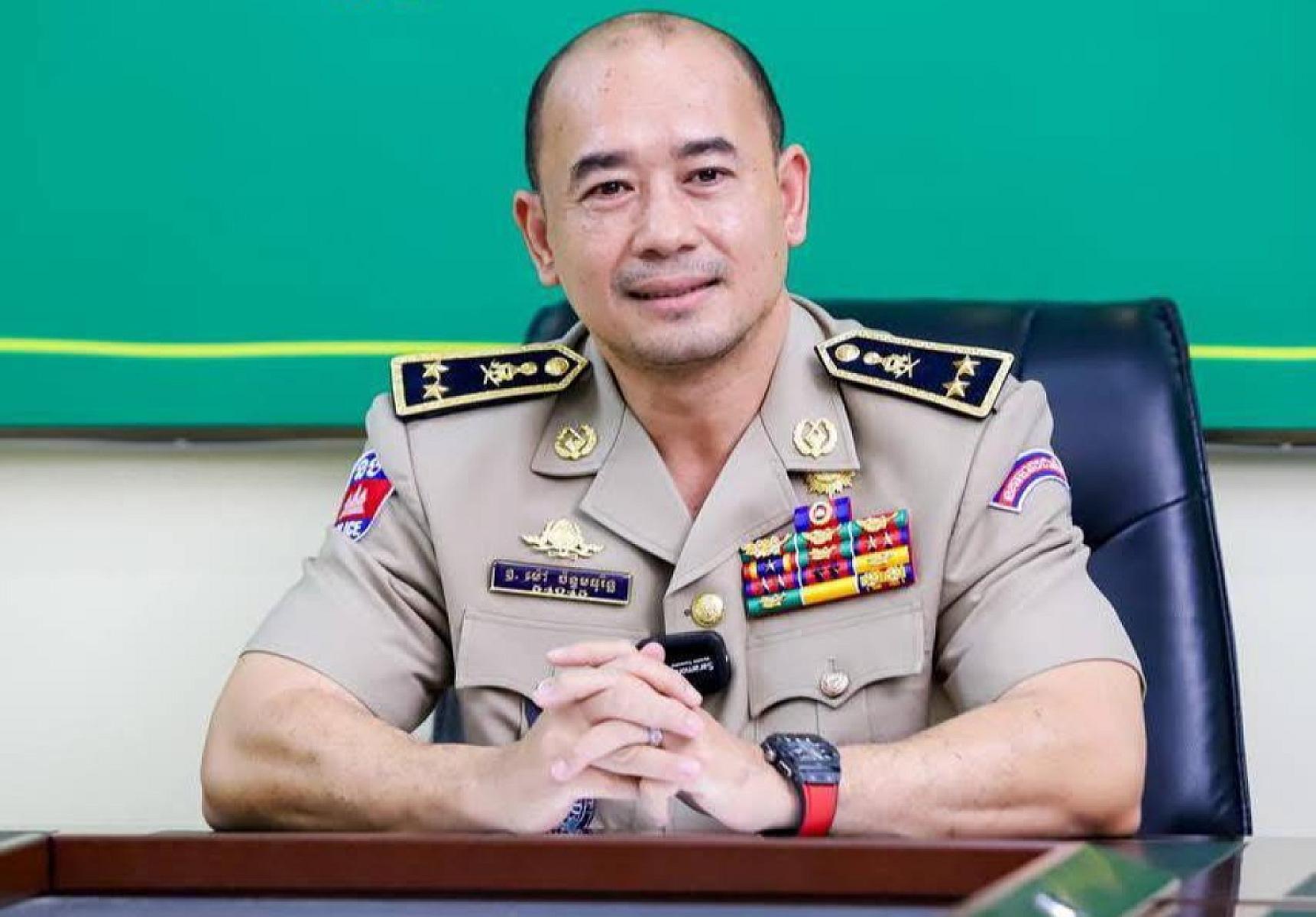 លោកឧត្តមសេនីយ៍ទោ ម៉ៅ ច័ន្ទមធុរិទ្ធ ស្នងការនគរបាលខេត្តកំពត ចូលរួមឧបត្ថម្ភថវិកាចំនួន ៣.០០០ដុល្លារ ដើម្បីរៀបចំមហាសន្និបាតវិសាមញ្ញតំណាងសមាគមអតីតយុទ្ធជនកម្ពុជាទូទាំងប្រទេស