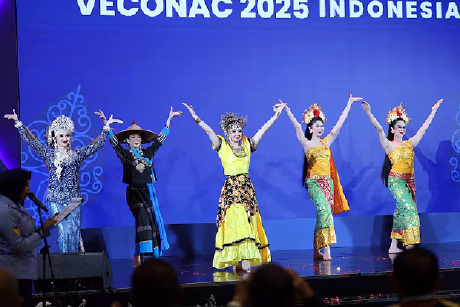 ឯកឧត្តមកិត្តិសង្គហបណ្ឌិត គន់ គីម អញ្ជើញដឹកនាំប្រតិភូចូលរួមពិធីបើកមហាសន្និបាតលើកទី២៤ VECONAC នៅទីក្រុងហ្សាកាតា - Image 46