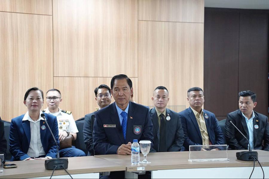 ឯកឧត្តមកិត្តិសង្គហបណ្ឌិត គន់ គីម ដឹកនាំគណៈប្រតិភូ អ.ន.ក ជួបសម្តែងការគួរសមជាមួយអគ្គលេខាធិការអាស៊ាន នៅទីក្រុងហ្សាកាតា - Image 6