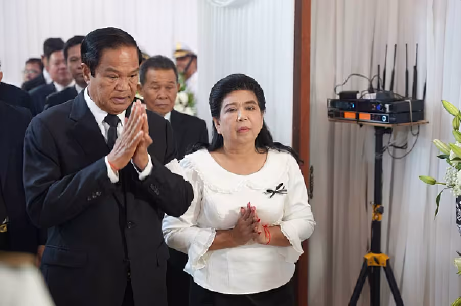 ឯកឧត្តមកិត្តិសង្គហបណ្ឌិត គន់ គីម អញ្ជើញដឹកនាំគណៈប្រតិភូគោរពវិញ្ញាណក្ខន្ធសព ឯកឧត្តម សាស្ត្រាចារ្យ ហេង តៃគ្រី រដ្ឋលេខាធិការក្រសួងសុខាភិបាល - Image 7