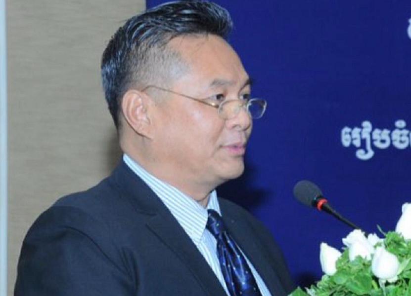 ឯកឧត្តមបណ្ឌិត ប៉ែន សំអាត រដ្ឋលេខាធិការក្រសួងសេដ្ឋកិច្ចនិងហិរញ្ញវត្ថុ និងលោកជំទាវ ចូលរួមឧបត្ថម្ភថវិកាចំនួន ១.០០០ដុល្លារ ដើម្បីរៀបចំមហាសន្និបាតវិសាមញ្ញតំណាងសមាគមអតីតយុទ្ធជនកម្ពុជាទូទាំងប្រទេស