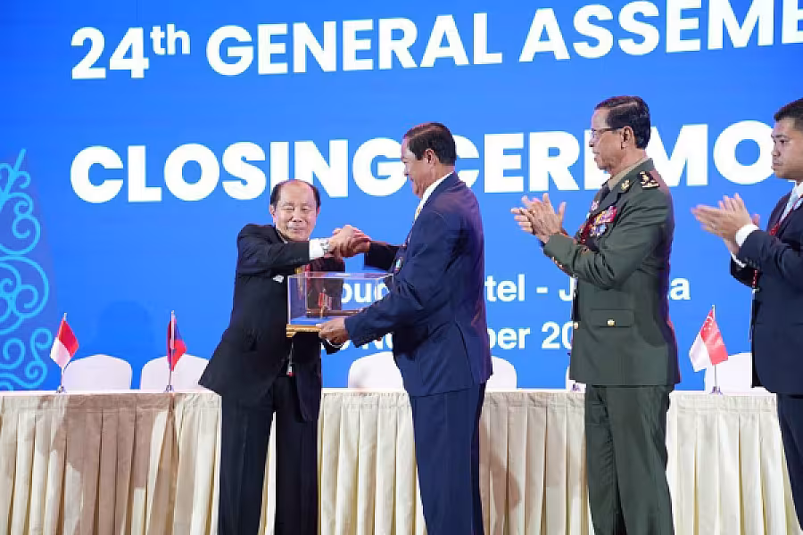 សមាគមអតីតយុទ្ធជន និងនិវត្តជនកម្ពុជា ចាប់ផ្តើមធ្វើជាប្រធានប្តូរវេនជាផ្លូវការ សម្រាប់មហាសន្និបាតសហព័ន្ធអតីតយុទ្ធជនបណ្តាប្រទេសអាស៊ាន ឆ្នាំ២០២៦  - Image 2