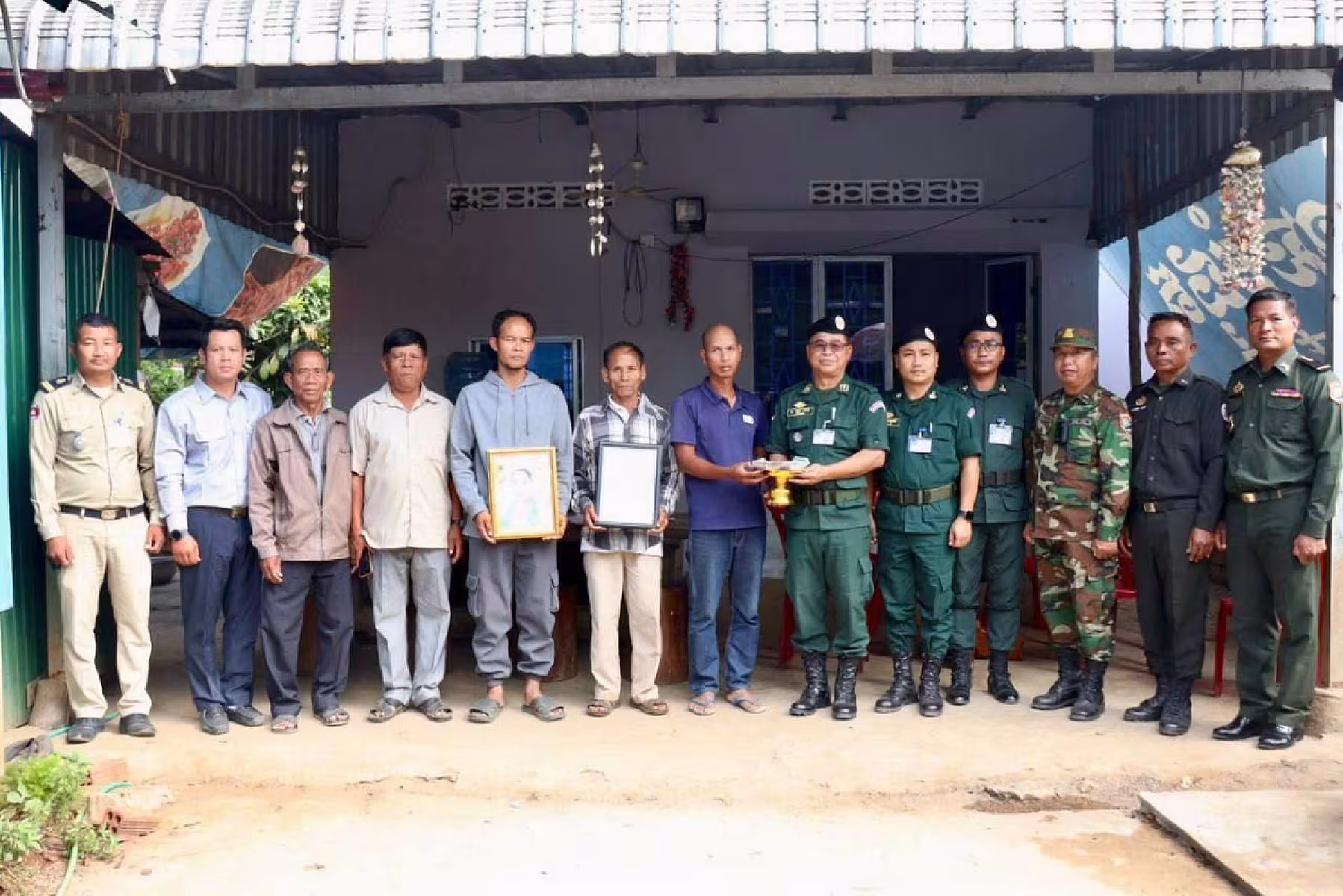 អ.ន.ក. ខេត្តប៉ៃលិន នាំយកថវិកាបេឡាមរណសង្គ្រោះជូនគ្រួសារអតីតយុទ្ធជនមរណភាព