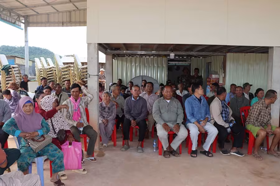 ឯកឧត្តម សាយ សំអាល់ រៀបចំអាហារសាមគ្គីជូនគ្រួសារអតីតយុទ្ធជន ក្នុងខេត្តព្រះសីហនុ - Image 3