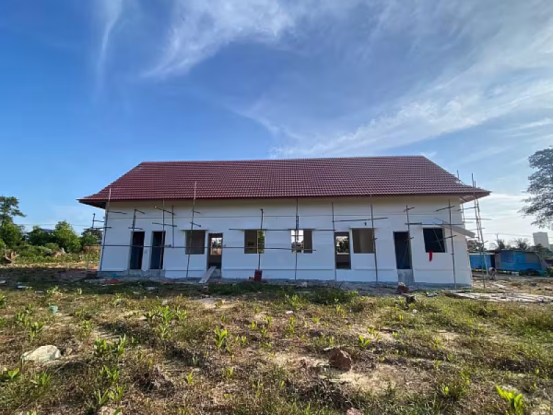 ទីស្នាក់ការសមាគមអតីតយុទ្ធជន និងនិវត្តជនកម្ពុជាខេត្តព្រះសីហនុសម្រេចការសាងសង់បាន ៧៥ភាគរយហើយ - Image 4