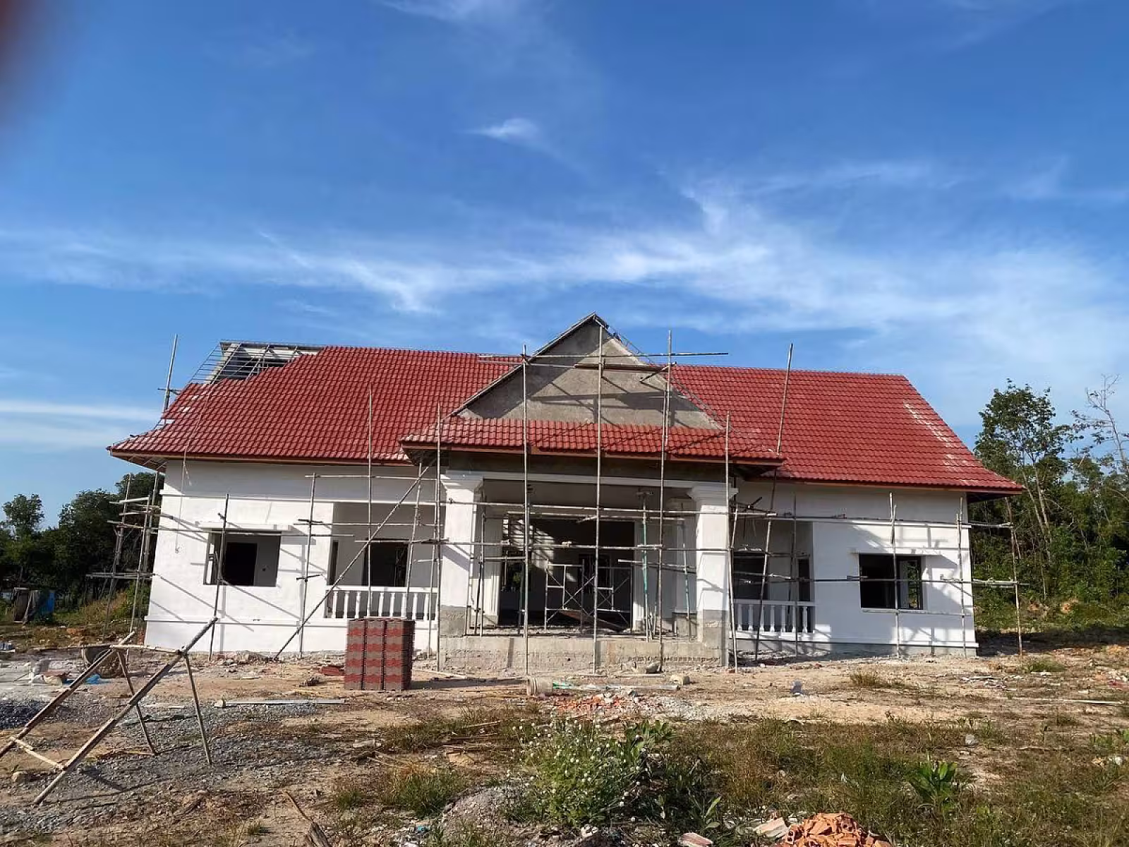 ទីស្នាក់ការសមាគមអតីតយុទ្ធជន និងនិវត្តជនកម្ពុជាខេត្តព្រះសីហនុសម្រេចការសាងសង់បាន ៧៥ភាគរយហើយ