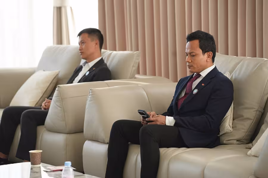 អ្នកឧកញ៉ា ម៉ម វណ្ណឌី អនុប្រធានសមាគមដឹកនាំប្រតិភូទៅទស្សនកិច្ច និងពិភាក្សាការងារជាមួយសមាគមអតីតយុទ្ធជនវៀតណាមនៅទីក្រុងហាណូយ - Image 4