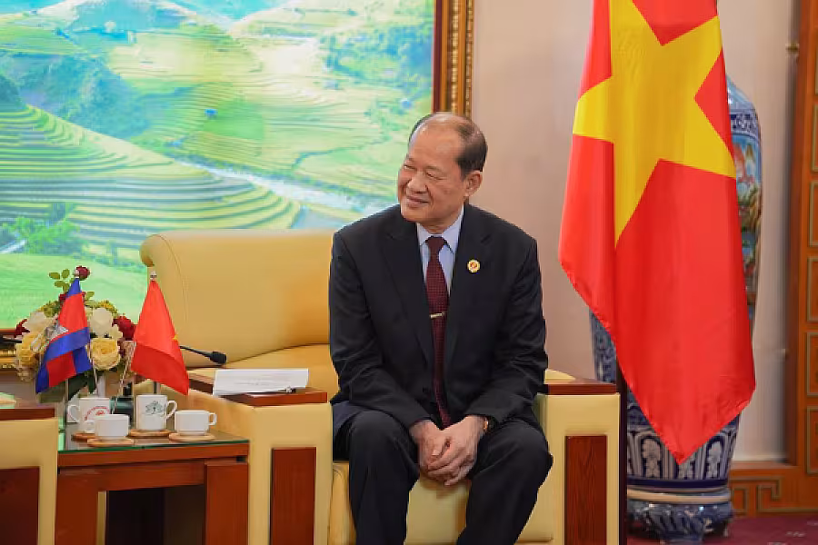 អ្នកឧកញ៉ា ម៉ម វណ្ណឌី ដឹកនាំប្រតិភូសមាគមចូលជួបសម្ដែងការគួរសមជាមួយប្រធានសមាគមអតីតយុទ្ធជនវៀតណាម  - Image 3