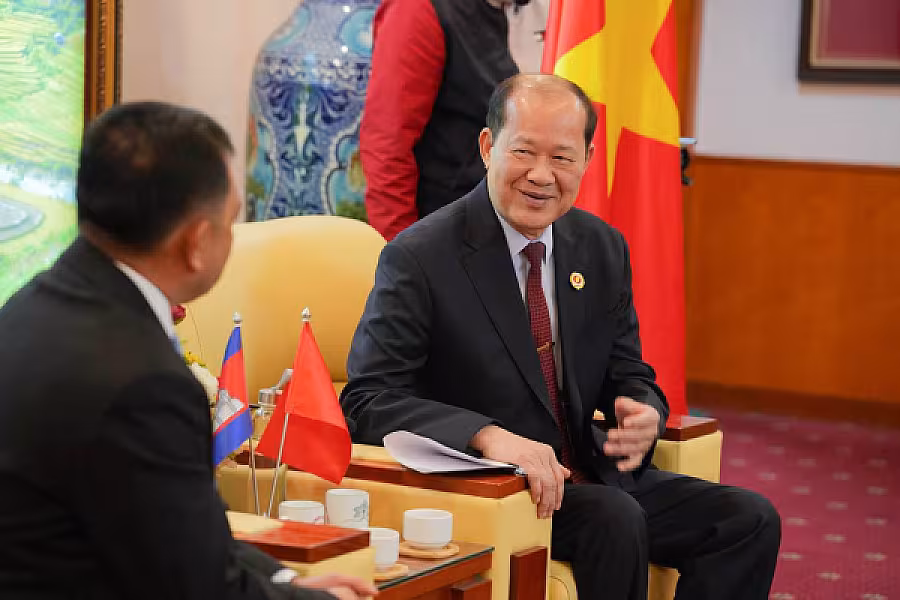 អ្នកឧកញ៉ា ម៉ម វណ្ណឌី ដឹកនាំប្រតិភូសមាគមចូលជួបសម្ដែងការគួរសមជាមួយប្រធានសមាគមអតីតយុទ្ធជនវៀតណាម  - Image 13