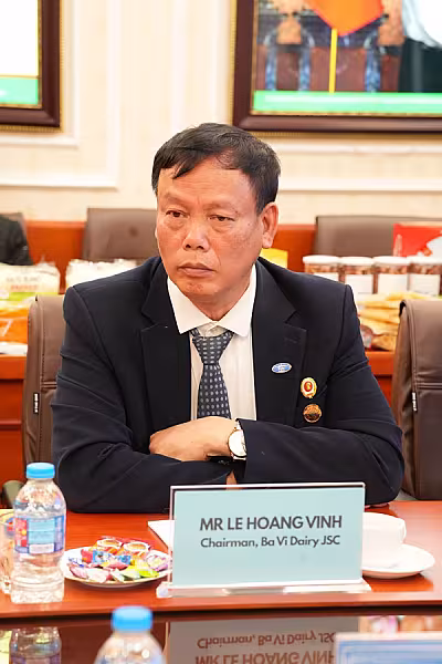 អ្នកឧកញ៉ា ម៉ម វណ្ណឌី ដឹកនាំប្រតិភូសមាគមជួបពិភាក្សាការងារជាមួយសមាគមសហគ្រិន និងអាជីវកម្មអតីតយុទ្ធជនវៀតណាម - Image 7