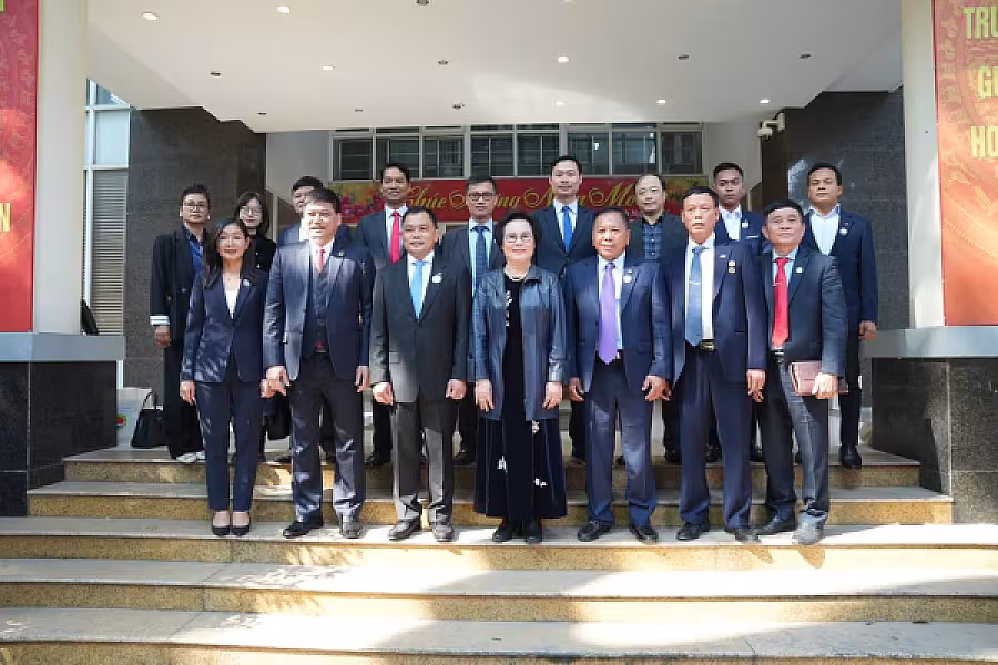 អ្នកឧកញ៉ា ម៉ម វណ្ណឌី ដឹកនាំប្រតិភូសមាគមជួបពិភាក្សាការងារជាមួយសមាគមសហគ្រិន និងអាជីវកម្មអតីតយុទ្ធជនវៀតណាម - Image 20