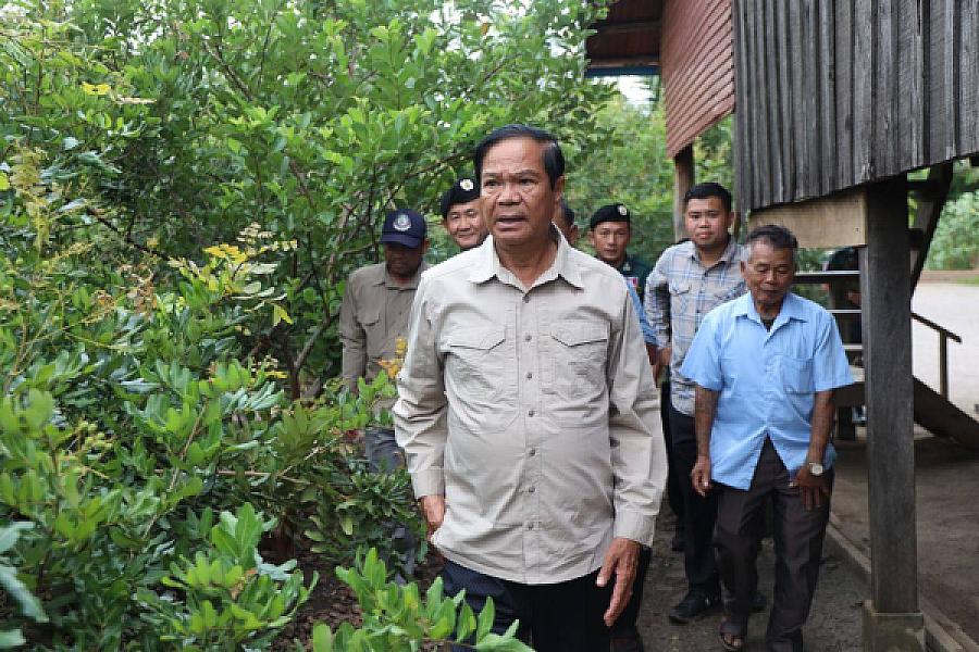 ឯកឧត្តមកិត្តិសង្គហបណ្ឌិត គន់ គីម ទេសរដ្ឋមន្ត្រី អគ្គលេខាធិការសមាគមអតីតយុទ្ធជនកម្ពុជា ចុះពិនិត្យសុខុមាលភាពអតីតយុទ្ធជន នៅមជ្ឈមណ្ឌលបច្ចេកវិទ្យាសន្តិភាព - Image 7