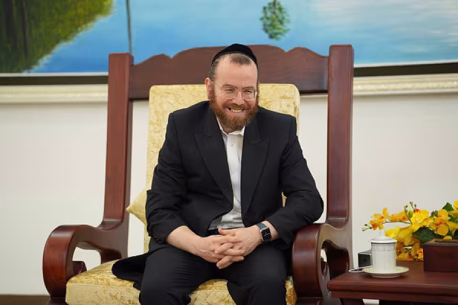 អ្នកឧកញ៉ា ម៉ម វណ្ណឌី អនុប្រធានសមាគម ជួបពិភាក្សាជាមួយក្រុមហ៊ុន AGROTOP លើគម្រោងវិនិយោគការចិញ្ចឹមមាន់នៅកម្ពុជា - Image 12