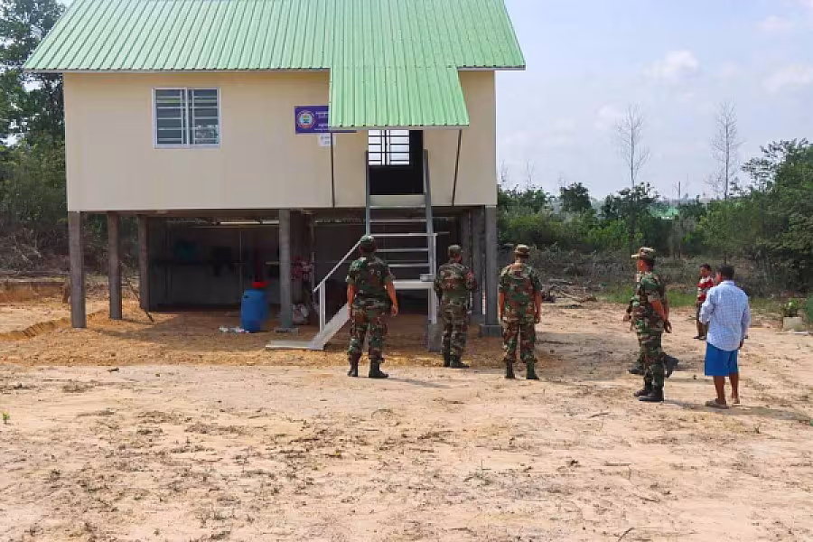 អ.ន.ក. ខេត្តព្រះសីហនុ ចុះពិនិត្យគ្រឿងចក្រសម្អាតដីដើម្បីត្រៀមសាងសង់ផ្ទះជូនសមាជិក            - Image 4