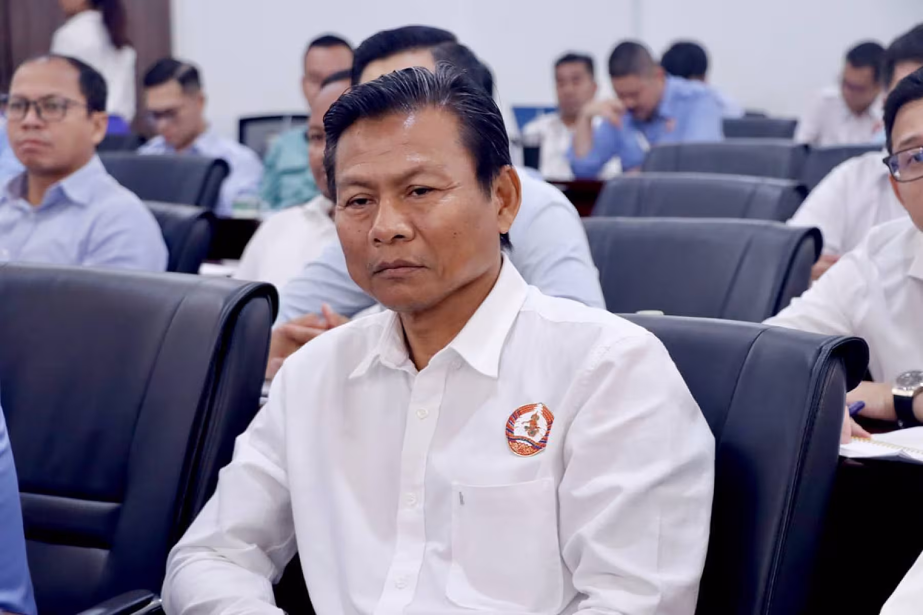 លោក ចាន់ សេងឡា អគ្គនាយករដ្ឋាករទឹកស្វយ័តសៀមរាប ចូលរួមឧបត្ថម្ភថវិកាចំនួន ៣០០.០០០រៀល ដើម្បីរៀបចំមហាសន្និបាតវិសាមញ្ញតំណាងសមាគមអតីតយុទ្ធជនកម្ពុជាទូទាំងប្រទេស