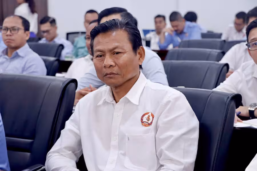 លោក ចាន់ សេងឡា អគ្គនាយករដ្ឋាករទឹកស្វយ័តសៀមរាប ចូលរួមឧបត្ថម្ភថវិកាចំនួន ៣០០.០០០រៀល ដើម្បីរៀបចំមហាសន្និបាតវិសាមញ្ញតំណាងសមាគមអតីតយុទ្ធជនកម្ពុជាទូទាំងប្រទេស