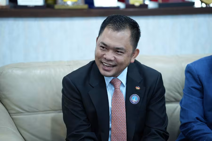 អ្នកឧកញ៉ា ម៉ម វណ្ណឌី បន្តចូលជួបសម្ដែងការគួរសមជាមួយអគ្គនាយកនៃអគ្គនាយកដ្ឋាននិវត្តជនម៉ាឡេស៊ី - Image 3