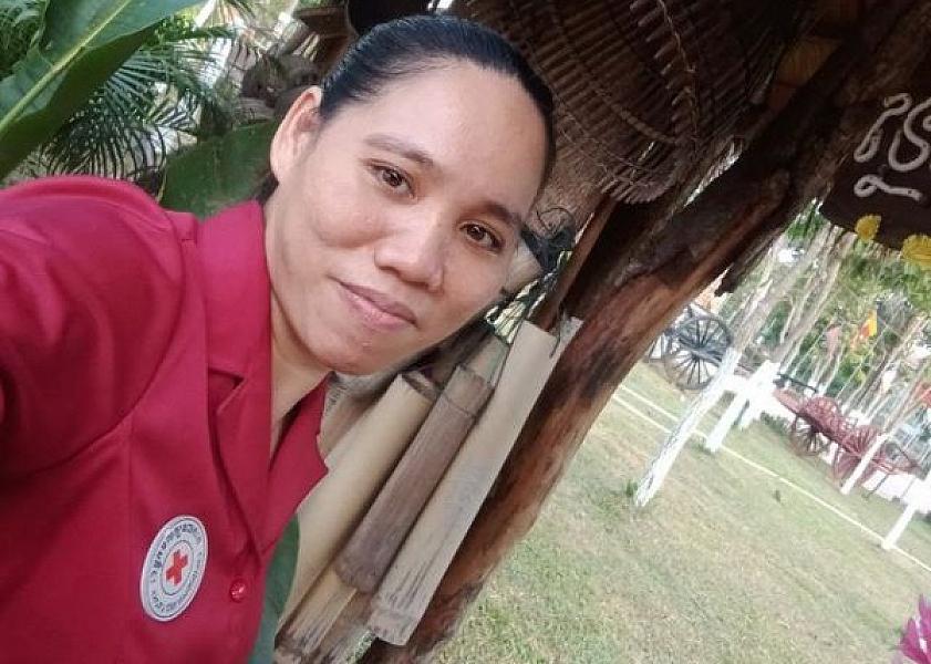 លោកស្រី យិន អាំងគឺ អនុប្រធានសសយកស្រុកពួកចូលរួមឧបត្ថម្ភថវិកាចំនួន ២ម៉ឺនរៀល ដើម្បីរៀបចំមហាសន្និបាតវិសាមញ្ញតំណាងសមាគមអតីតយុទ្ធជនកម្ពុជាទូទាំងប្រទេស