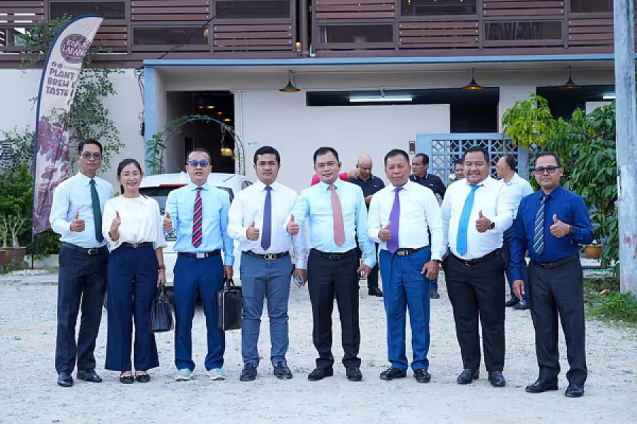 ដំណើរទស្សនកិច្ចរបស់ប្រតិភូសមាគមនៅចំការកាហ្វេដែលដាំដុះដោយអតីតយុទ្ធជនម៉ាឡេសុី - Image 12