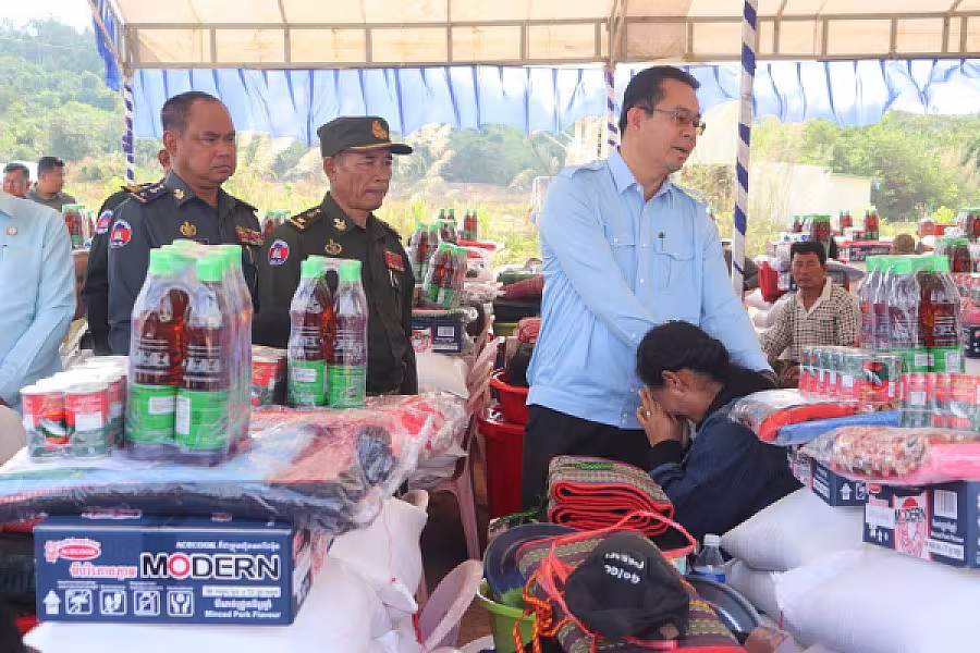 ឯកឧត្តម ម៉ាង ស៊ីណេត ប្រធាន អ.នក.ខេត្តព្រះស៊ីហនុ ចុះសំណេះសំណាល និងចែកអំណោយជូនអតីតយុទ្ធជន - Image 5