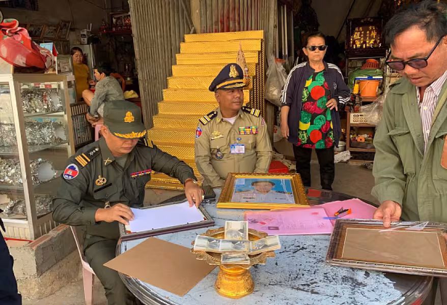 អ.ន.ក. ខេត្តបន្ទាយមានជ័យ នាំយកថវិកាបេឡាមរណសង្គ្រោះជូនគ្រួសារសពសមាជិកចំនួន  ១៤គ្រួសារ - Image 5