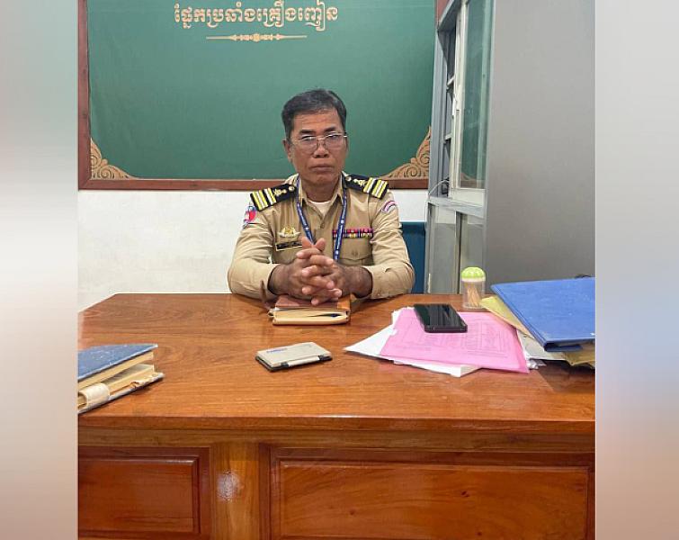 លោកវរសេនីយ៍ទោ លឿន អឿត អធិការរង នៃអធិការដ្ឋាននគរបាលស្រុកពួក ចូលរួមឧបត្ថម្ភថវិកាចំនួន ២ម៉ឺនរៀល ដើម្បីរៀបចំមហាសន្និបាតវិសាមញ្ញតំណាងសមាគមអតីតយុទ្ធជនកម្ពុជាទូទាំងប្រទេស