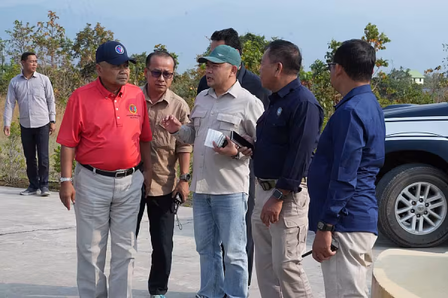 ប្រធានសមាគមអតីតយុទ្ធជនកងកម្លាំងម៉ាឡេស៊ី និងប្រតិភូវិនិយោគម៉ាឡេស៊ី បន្តចុះពិនិត្យ និងសិក្សាសក្តានុពលវិនិយោគភូមិប៊ុនរ៉ានីសែនជ័យដំណាក់ទ្រយឹង - Image 4