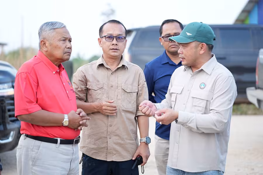 ប្រធានសមាគមអតីតយុទ្ធជនកងកម្លាំងម៉ាឡេស៊ី និងប្រតិភូវិនិយោគម៉ាឡេស៊ី បន្តចុះពិនិត្យ និងសិក្សាសក្តានុពលវិនិយោគភូមិប៊ុនរ៉ានីសែនជ័យដំណាក់ទ្រយឹង - Image 11