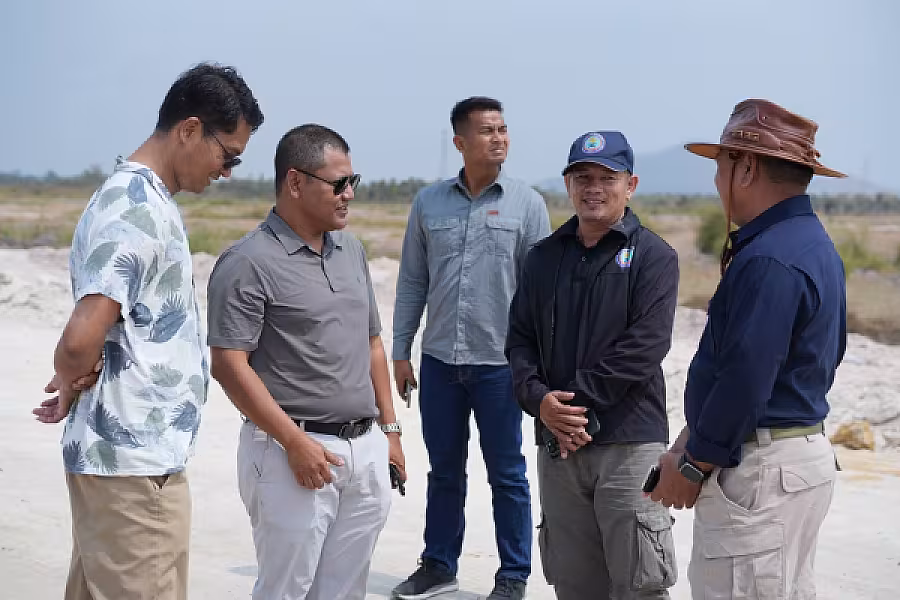 ប្រធានសមាគមអតីតយុទ្ធជនកងកម្លាំងម៉ាឡេស៊ី និងប្រតិភូវិនិយោគម៉ាឡេស៊ី ចុះពិនិត្យ និងសិក្សាសក្តានុពល កសិដ្ឋានចិញ្ចឹមគោឌីភី - Image 11