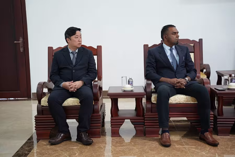 ឯកឧត្តមទេសរដ្ឋមន្រ្តី គន់ គីម អញ្ជើញជួបពិភាក្សាការងារជាមួយ ប្រធានសមាគមអតីតយុទ្ធជនកងកម្លាំងម៉ាឡេស៊ី - Image 5