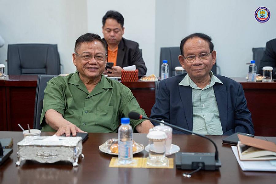 ឯកឧត្តមកិត្តិសង្គហបណ្ឌិត គន់ គីមអញ្ជើញជាអធិបតីភាពដឹកនាំកិច្ចប្រជុំគណៈកម្មការចំពោះកិច្ចដឹកនាំរៀបចំមហាសន្និបាតវិសាមញ្ញតំណាងសមាគមអតីតយុទ្ធជនកម្ពុជាទូទាំងប្រទេស - Image 4