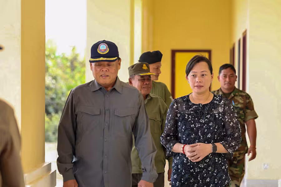 ឯកឧត្តម អ៊ុក ឃ្នួច អញ្ជើញចុះពិនិត្យអគារទីស្នាក់ការ អ.ន.ក. ខេត្តកំពង់ធំ - Image 2