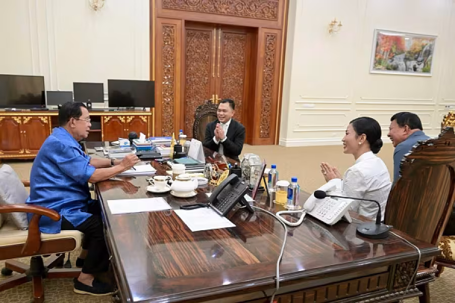 អ្នកឧកញ៉ា ម៉ម វណ្ណឌី អនុប្រធានសមាគមអតីតយុទ្ធជន និងនិវត្តជនកម្ពុជា ត្រូវបានព្រះមហាក្សត្រត្រាស់បង្គាប់តែងតាំងជាទីប្រឹក្សាសម្តេចតេជោ ហ៊ុន សែន - Image 5