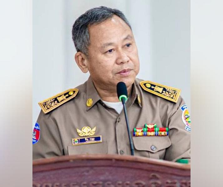 លោក គិម វណ្ណៈ អភិបាលស្រុកសូទ្រនិគម បានចូលរួមឧបត្ថម្ភថវិកាចំនួន ២០មុឺនរៀល ដេីម្បីចូលរួមរៀបចំមហាសន្និបាតវិសាមញ្ញតំណាងសមាគមអតីតយុទ្ធជនកម្ពុជាទូទាំងប្រទេស