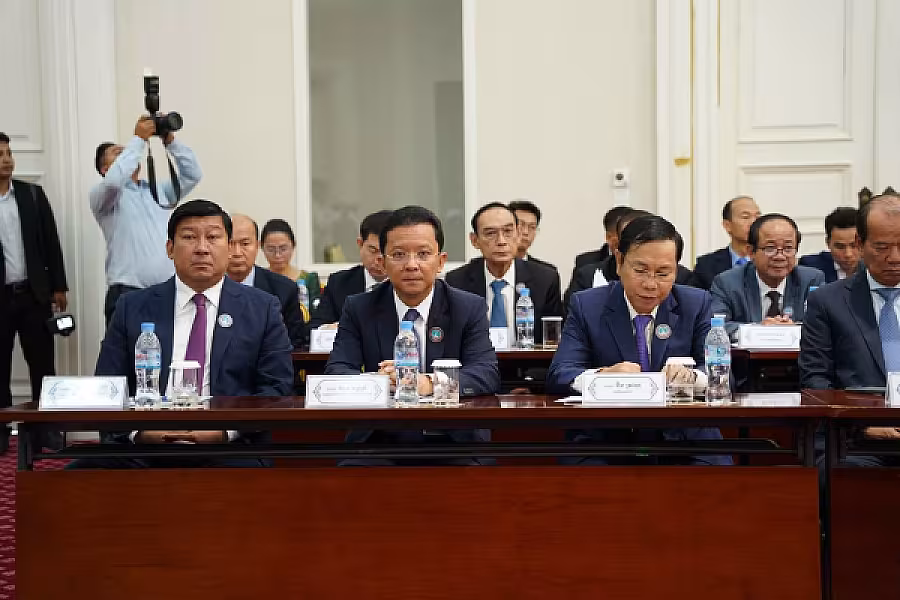 ឯកឧត្តមសន្តិបណ្ឌិត នេត សាវឿន អញ្ជើញជាអធិបតីប្រកាសសមាសភាព អ.ន.ក.តាមវិស័យចំនួន ៣២ ក្រសួង ស្ថាប័ន  - Image 54