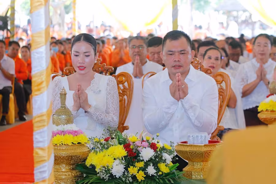 ឯកឧត្តមអ្នកឧកញ៉ា ម៉ម វណ្ណឌី អញ្ជើញចូលរួមពិធីបុណ្យឧទ្ទិសកុសលជូនវីរកងកម្លាំងប្រដាប់អាវុធពលីការពារបូរណភាពទឹកដី  - Image 2