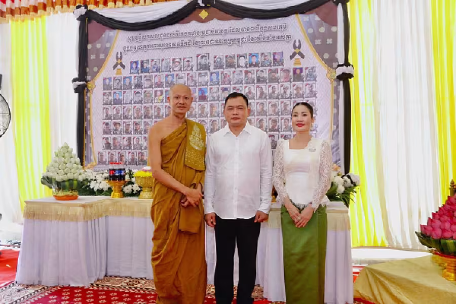 ឯកឧត្តមអ្នកឧកញ៉ា ម៉ម វណ្ណឌី អញ្ជើញចូលរួមពិធីបុណ្យឧទ្ទិសកុសលជូនវីរកងកម្លាំងប្រដាប់អាវុធពលីការពារបូរណភាពទឹកដី  - Image 4