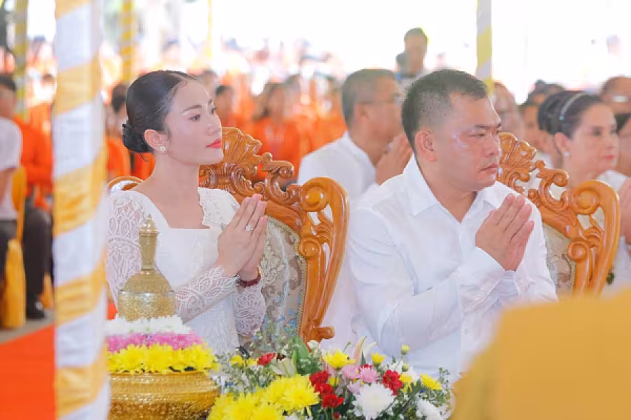 ឯកឧត្តមអ្នកឧកញ៉ា ម៉ម វណ្ណឌី អញ្ជើញចូលរួមពិធីបុណ្យឧទ្ទិសកុសលជូនវីរកងកម្លាំងប្រដាប់អាវុធពលីការពារបូរណភាពទឹកដី  - Image 5