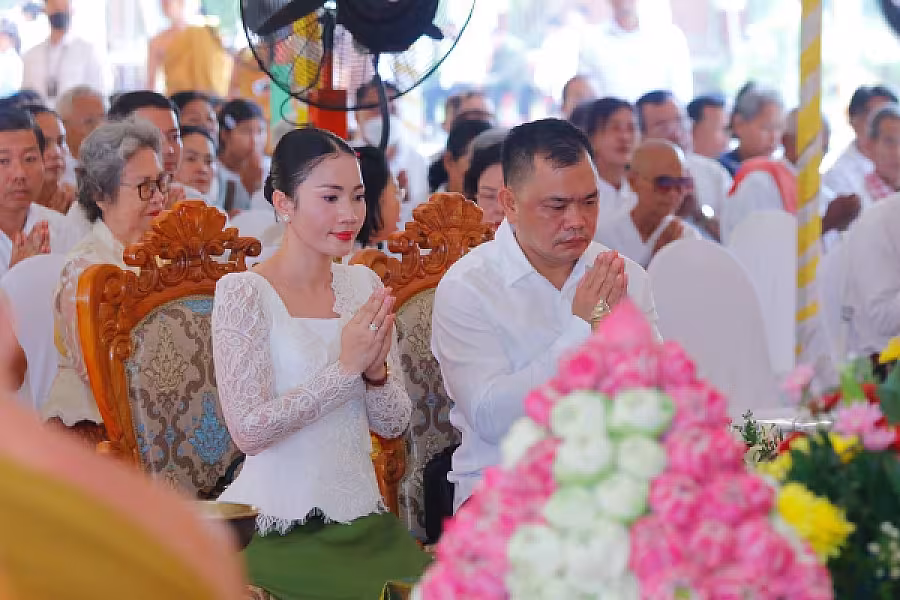 ឯកឧត្តមអ្នកឧកញ៉ា ម៉ម វណ្ណឌី អញ្ជើញចូលរួមពិធីបុណ្យឧទ្ទិសកុសលជូនវីរកងកម្លាំងប្រដាប់អាវុធពលីការពារបូរណភាពទឹកដី  - Image 6