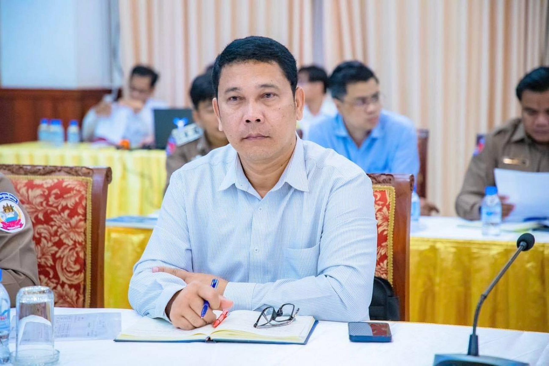 លោក បូ ម៉េងទ្រី អភិបាលស្រុកជីក្រែង បានចូលរួមឧបត្ថម្ភថវិកាចំនួន ២០មុឺនរៀល ដេីម្បីចូលរួមរៀបចំមហាសន្និបាតវិសាមញ្ញតំណាងសមាគមអតីតយុទ្ធជនកម្ពុជាទូទាំងប្រទេស