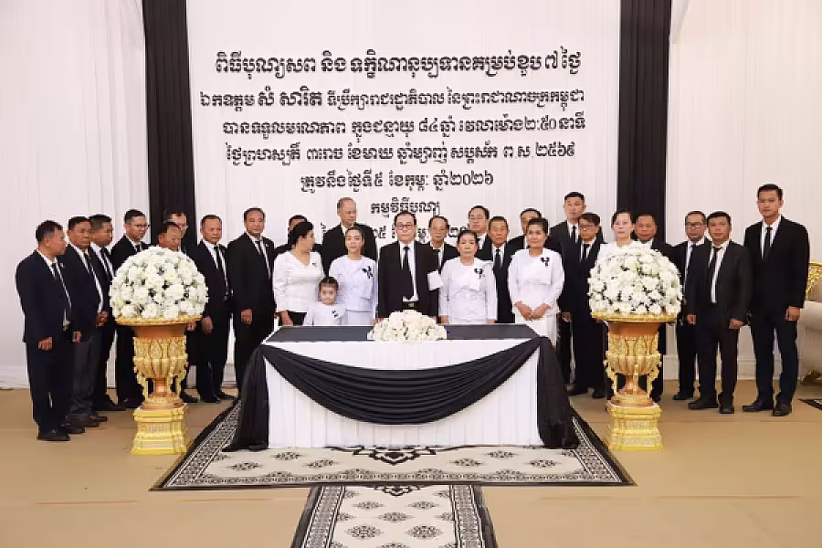 ឯកឧត្តម ឈៀ ស៊ីដារ៉ា ដឹកនាំប្រតិភូគោរពវិញ្ញាណក្ខន្ធសព ឯកឧត្តម សំ សារិត - Image 5