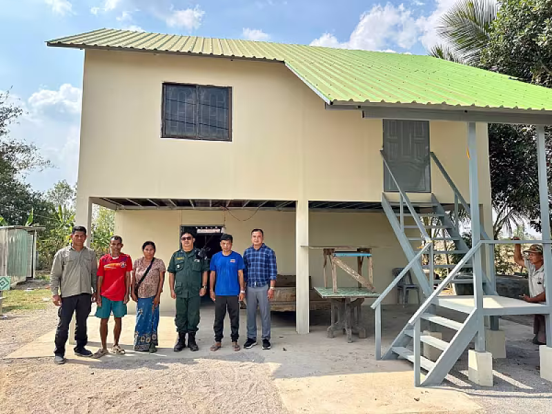 អ.ន.ក. ខេត្តបាត់ដំបង ចុះពិនិត្យផ្ទះ២ខ្នងសាងសង់រួចដើម្បីត្រៀមប្រគល់ជូនអតីតយុទ្ធជន