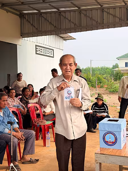អតីតយុទ្ធជននៃគណៈយុទ្ធមិត្តបម្រើកងទ័ពឆ្នាំ១៩៧៨ ចំនួន៥០នាក់ទទួលបានអំណោយផ្ទះថ្មី នៅខេត្តត្បូងឃ្មុំ  - Image 8