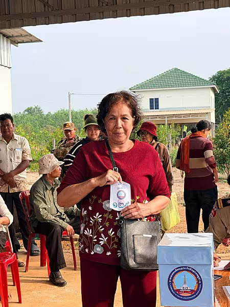 អតីតយុទ្ធជននៃគណៈយុទ្ធមិត្តបម្រើកងទ័ពឆ្នាំ១៩៧៨ ចំនួន៥០នាក់ទទួលបានអំណោយផ្ទះថ្មី នៅខេត្តត្បូងឃ្មុំ  - Image 9