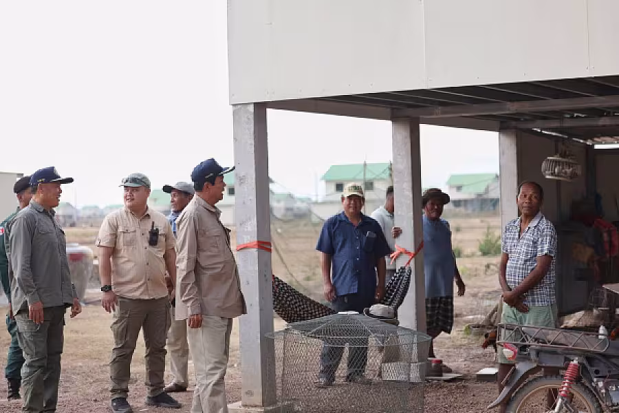 ឯកឧត្តម ទេសរដ្ឋមន្រ្តី គន់ គីម អញ្ជើញចុះសួរសុខទុក្ខអតីតយុទ្ធជន នៅខេត្តបាត់ដំបង - Image 3