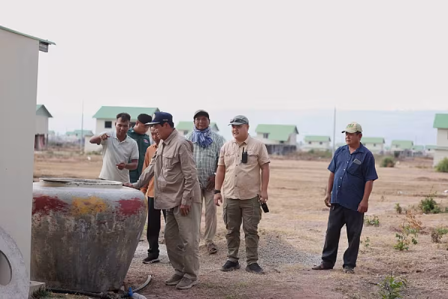 ឯកឧត្តម ទេសរដ្ឋមន្រ្តី គន់ គីម អញ្ជើញចុះសួរសុខទុក្ខអតីតយុទ្ធជន នៅខេត្តបាត់ដំបង - Image 4