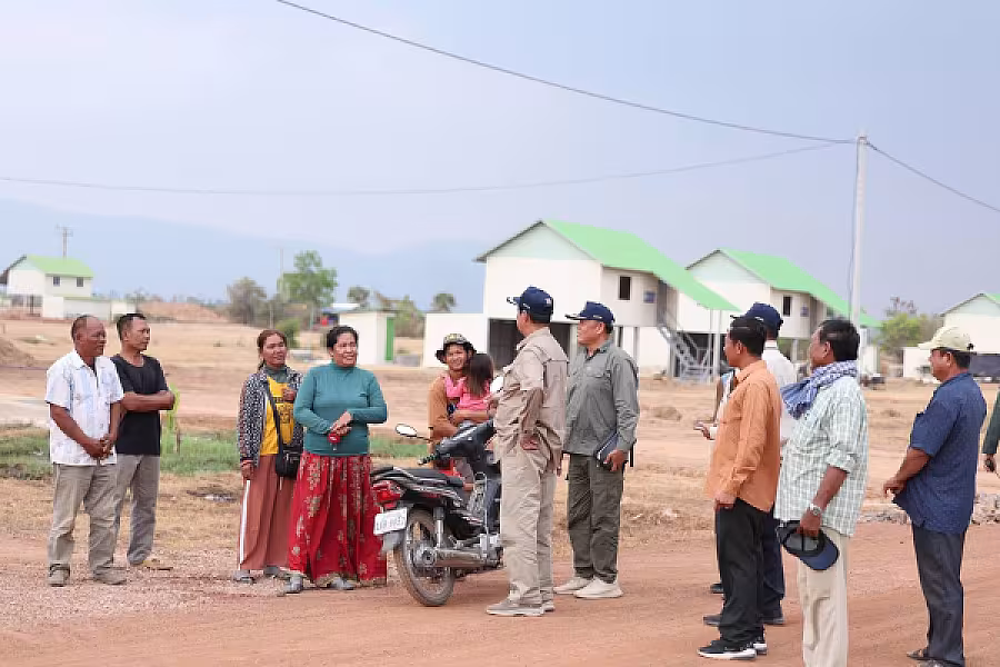 ឯកឧត្តម ទេសរដ្ឋមន្រ្តី គន់ គីម អញ្ជើញចុះសួរសុខទុក្ខអតីតយុទ្ធជន នៅខេត្តបាត់ដំបង - Image 7