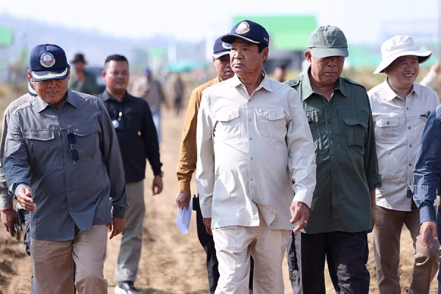 ឯកឧត្តម គន់ គីម ដឹកនាំប្រតិភូក្រសួងពាក់ព័ន្ធចុះពិនិត្យវឌ្ឍនភាពផ្ទះ និងហេដ្ឋារចនាសម្ព័ន្ធជូនអតីតយុទ្ធជន និងនិវត្តជន នៅខេត្តបន្ទាយមានជ័យ - Image 2